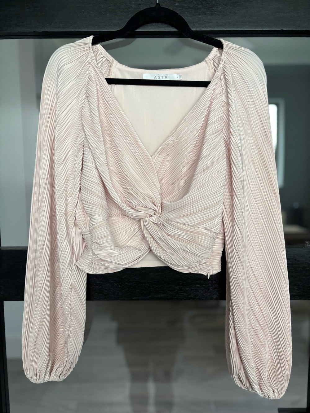 ASTR The Label Champagne Pleated Twist Front Top Cropped Length Revolve - Medium